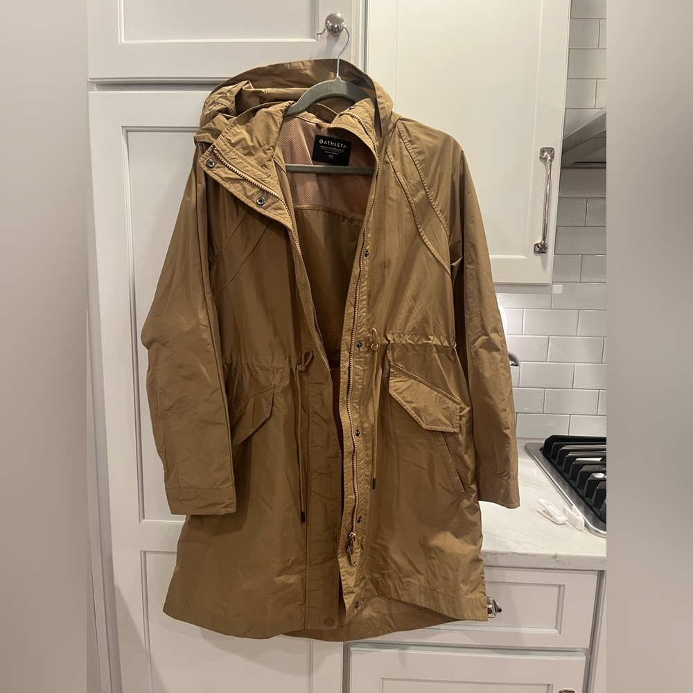 Athleta Tan Hooded Rainjacket